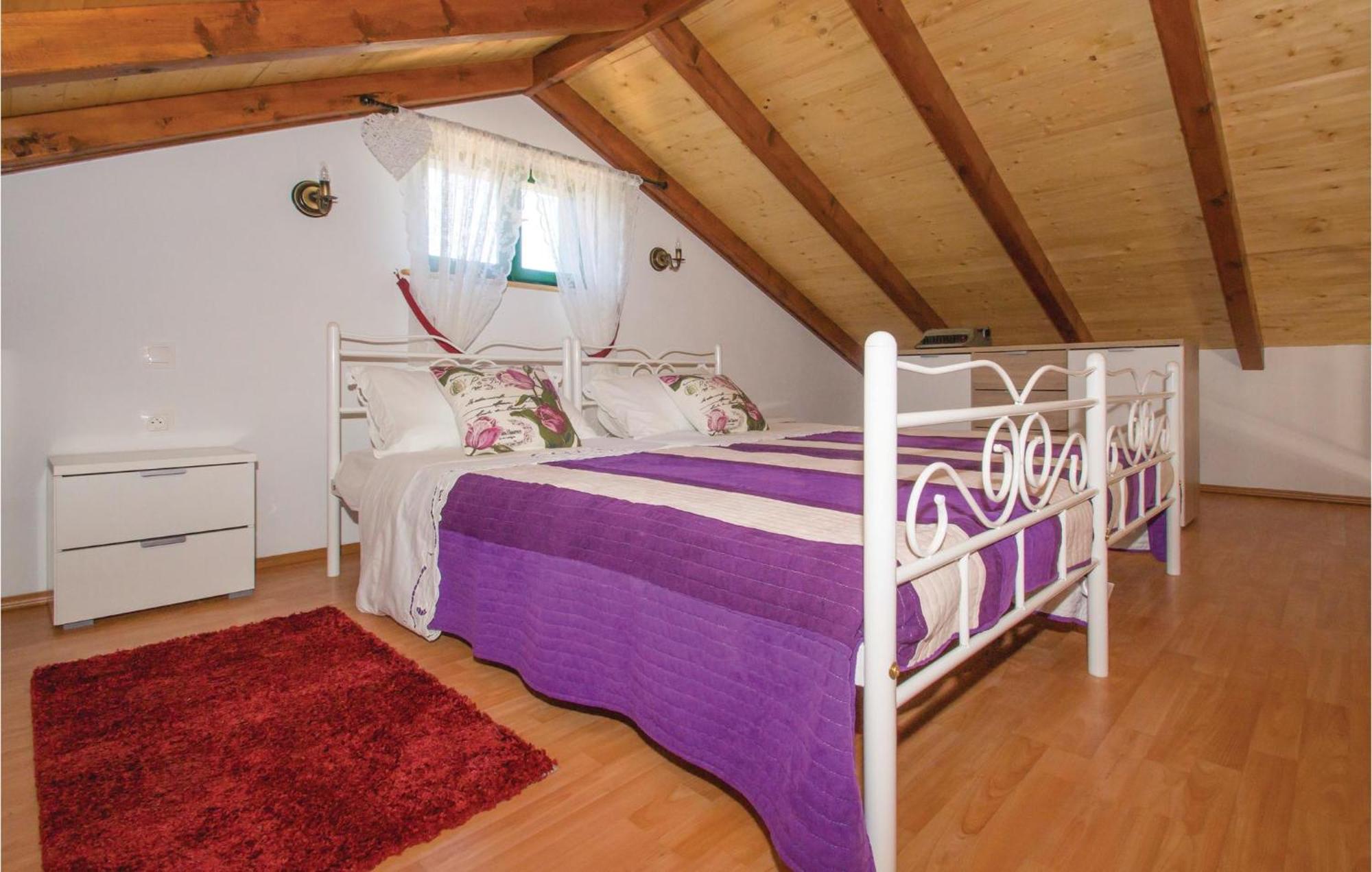 Awesome Home In Smokvica With Kitchen Kültér fotó
